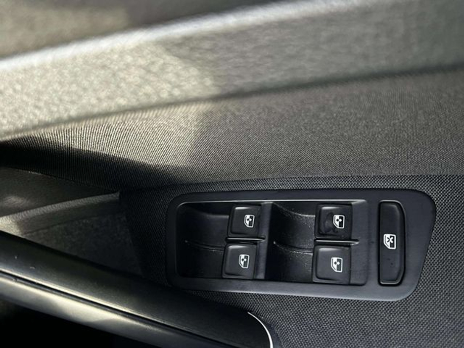 2019 Volkswagen Golf 2.0 TDI Automatic €23,995