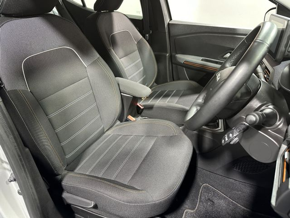 2023 Dacia Sandero Stepway Journey Automatic 1.0 Petrol €18,800