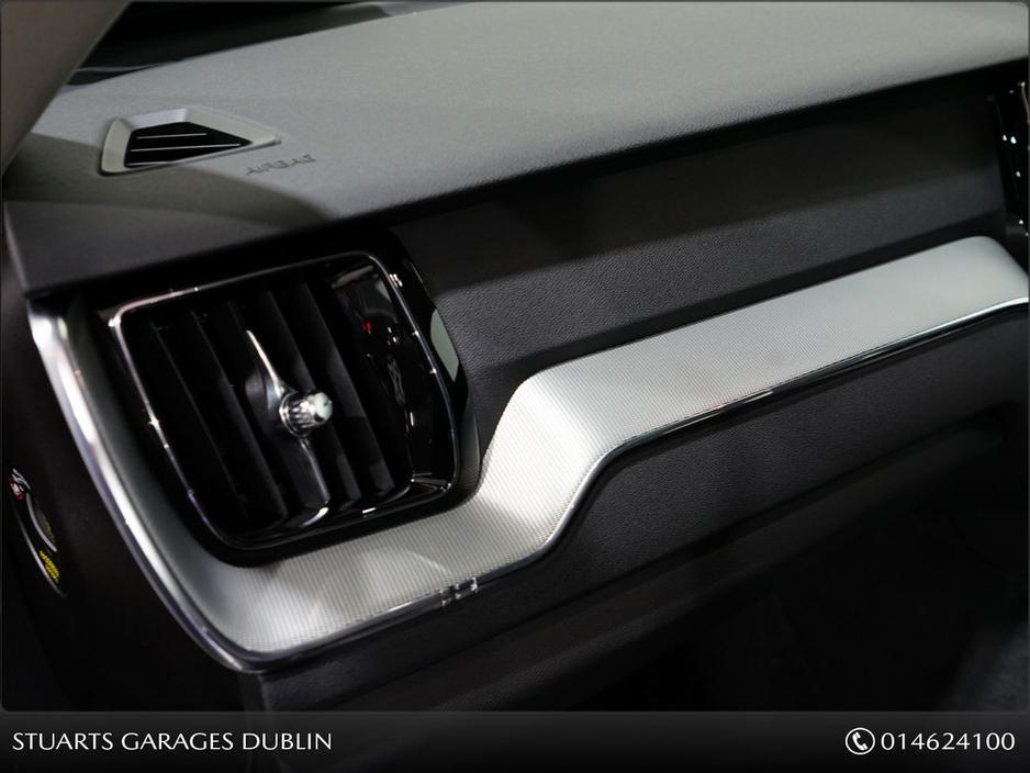 2025 Volvo XC60 T6 XC60 PLUS DARK: 20” UPGRADE DIAMOND CUT ALLOYS, VAPOUR METALLIC WITH CHARCOAL LEATHER, PANORAMIC ROOF, KEYLESS ENTRY, HEATED SEATS €61,945