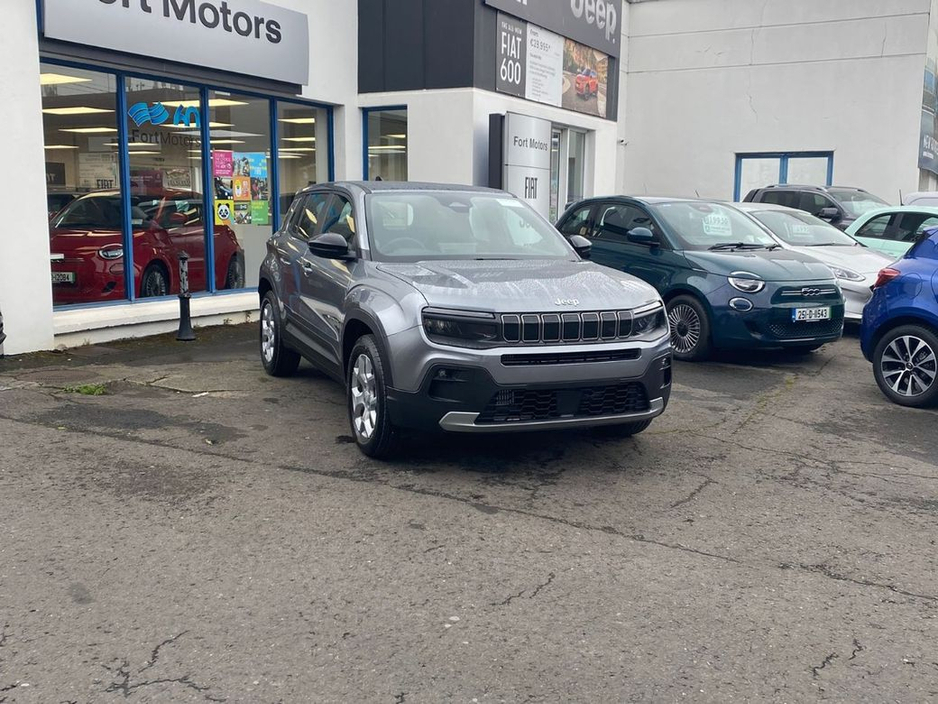 2026 Jeep Avenger - image 3