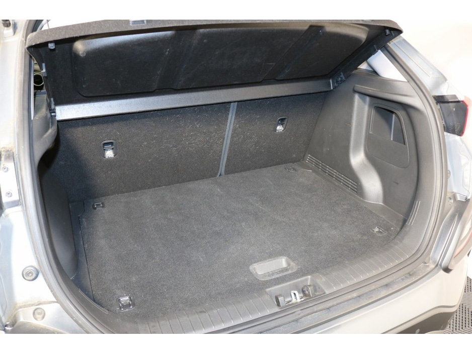 2020 Hyundai Kona - image 7