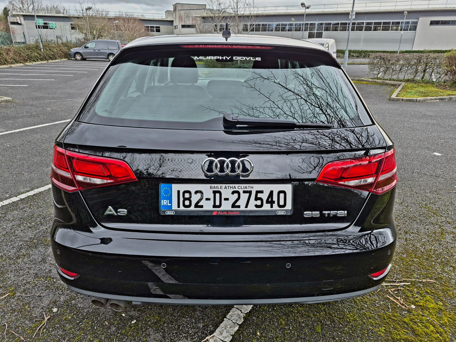 2018 Audi A3 - image 3