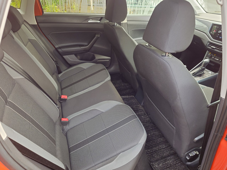 2018 Volkswagen Polo - image 10