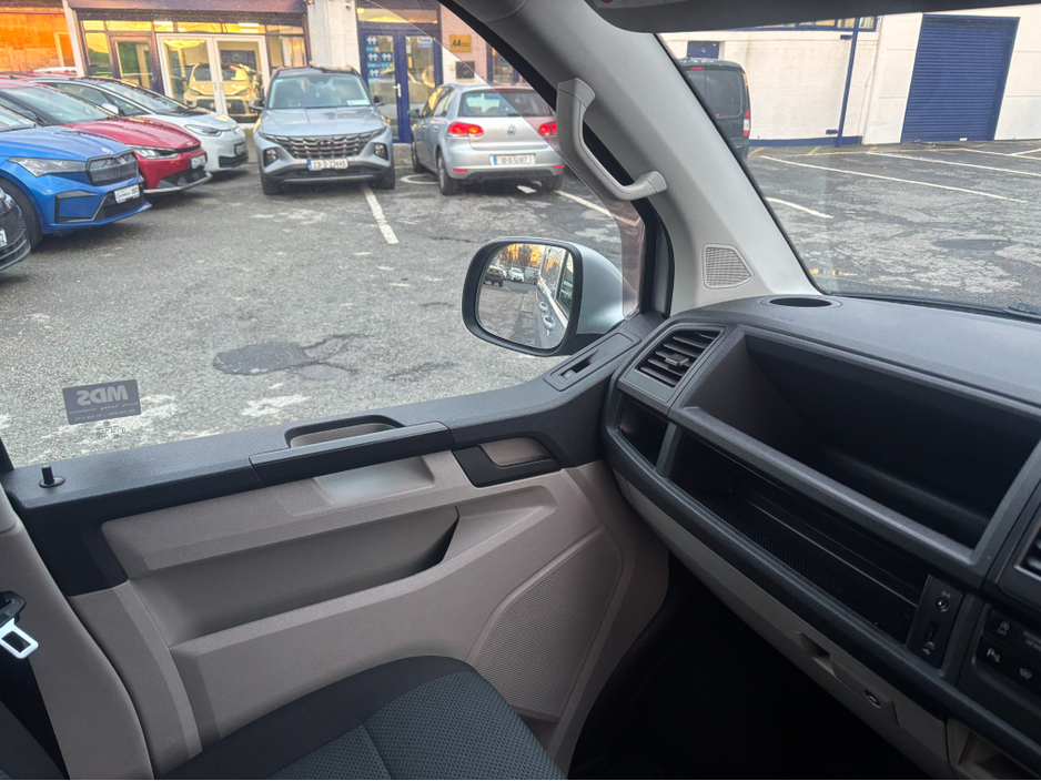 2017 Volkswagen Transporter T6 3000KG TDI 150HP //€16950 INC VAT//AIR CON//PARKING SENSORS// €13,780