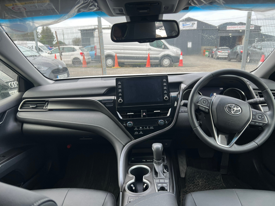 2023 Toyota Camry 2.5 Camry Hybrid Sol €39,500