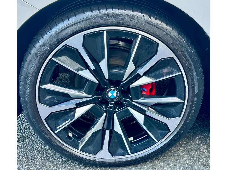 2025 BMW iX - image 22