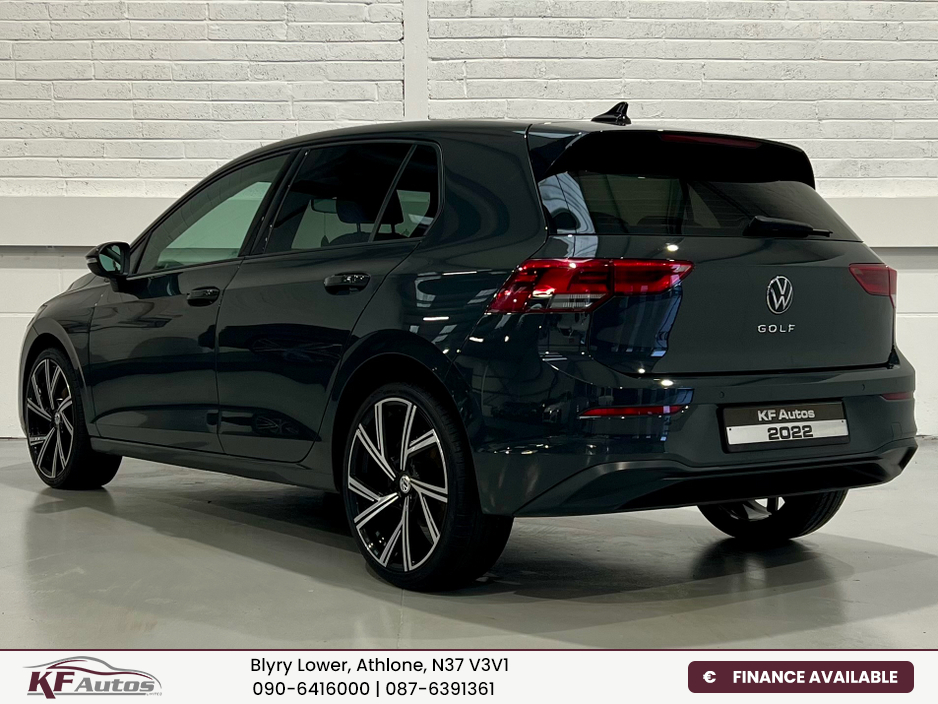 2022 Volkswagen Golf 2022 Volkswagen Golf Life 2.0TDI 6 Speed Manual 115bhp 5dr - 222 Reg €24,995