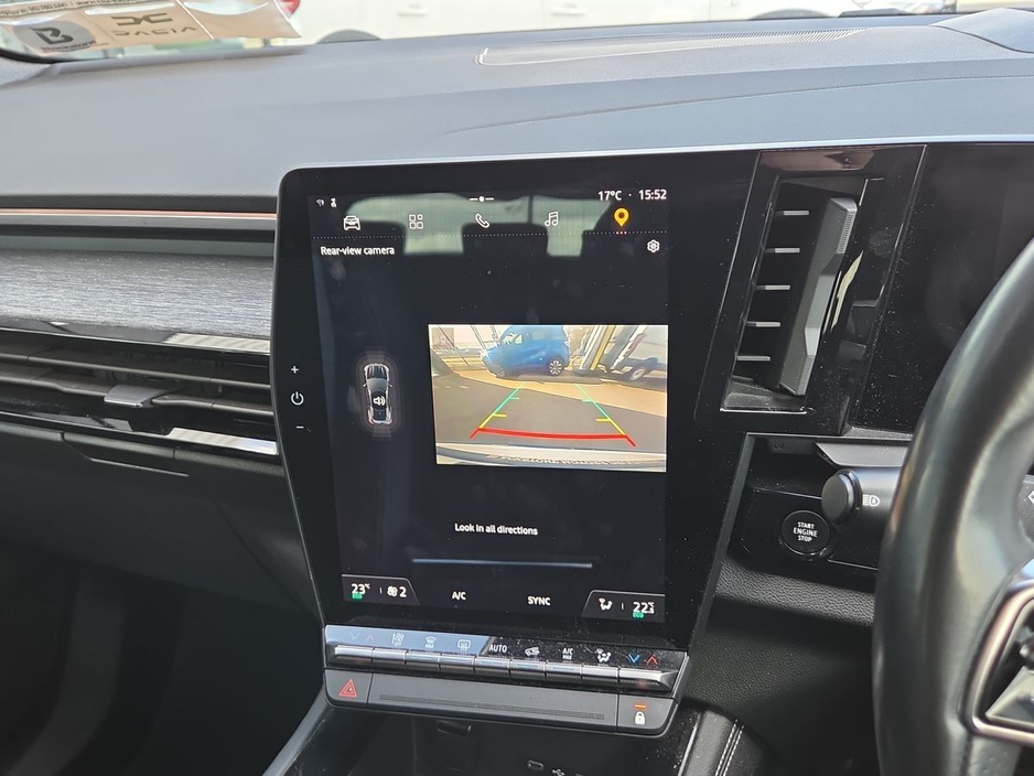 2023 Renault Austral - image 14