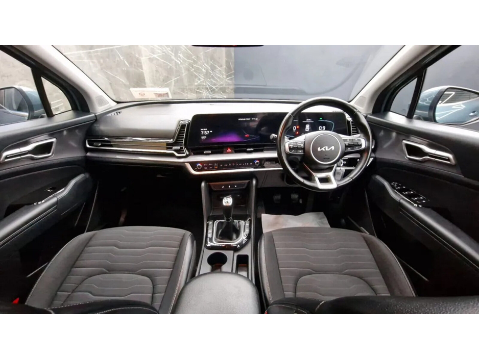 2023 Kia Sportage - image 11