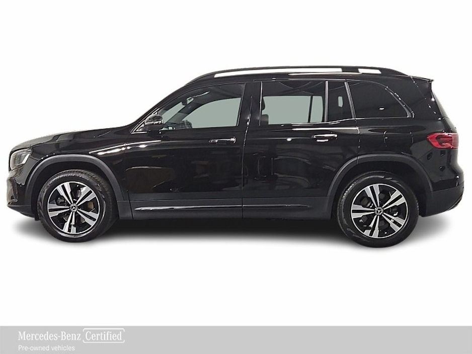 2025 Mercedes-Benz GLB - image 10