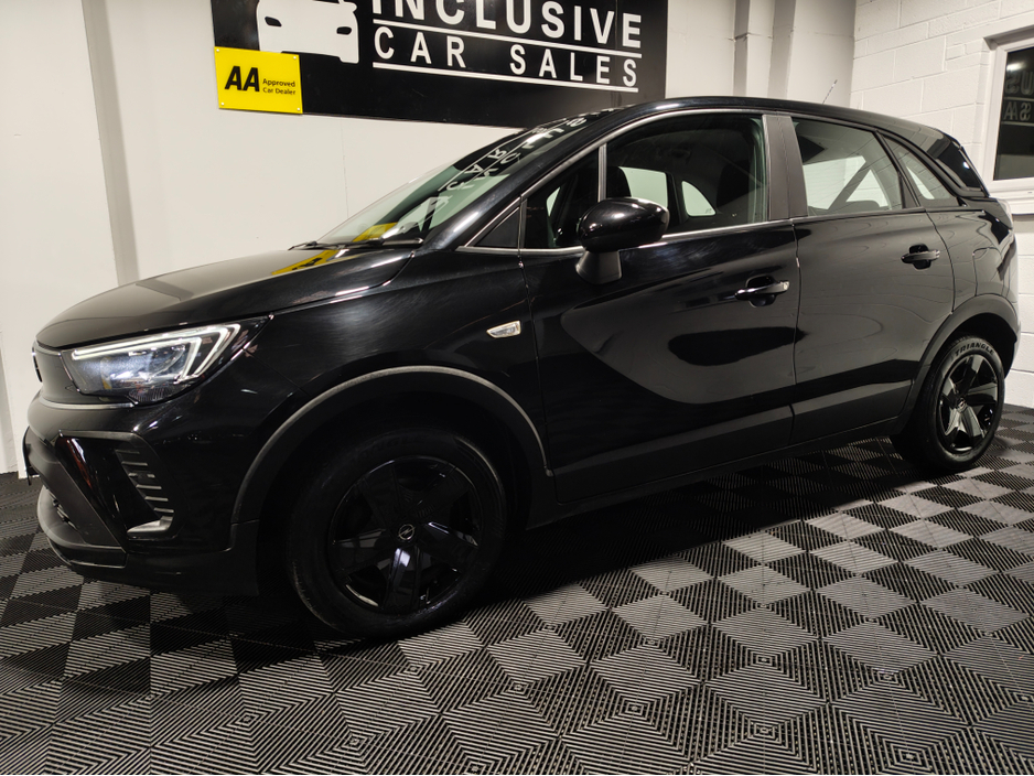 2023 Opel Crossland X - image 15