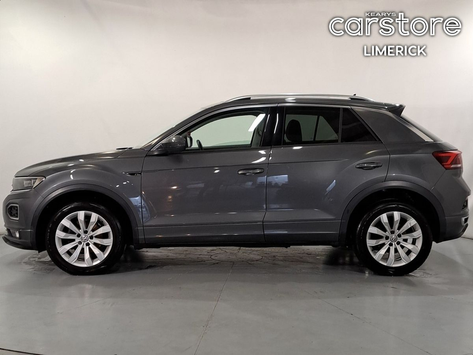 2019 Volkswagen T-Roc - image 6