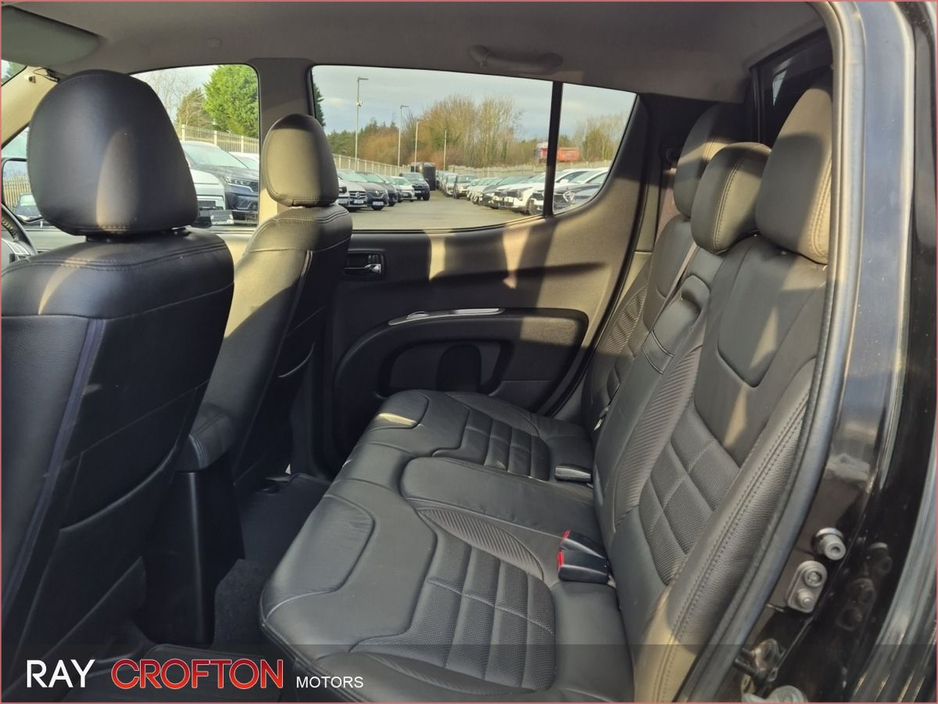 2015 Mitsubishi L200 L200 DID BARBARIAN LB D/C 4WD