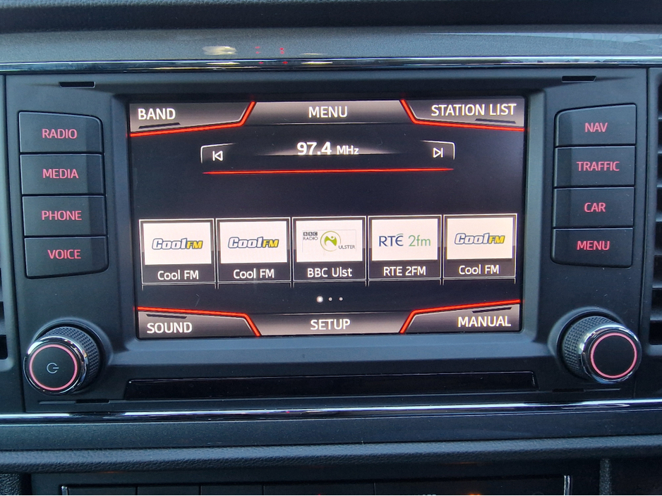 2016 SEAT Leon 2.0 TDI FR TECHNOLOGY-LOW MILES €13,950