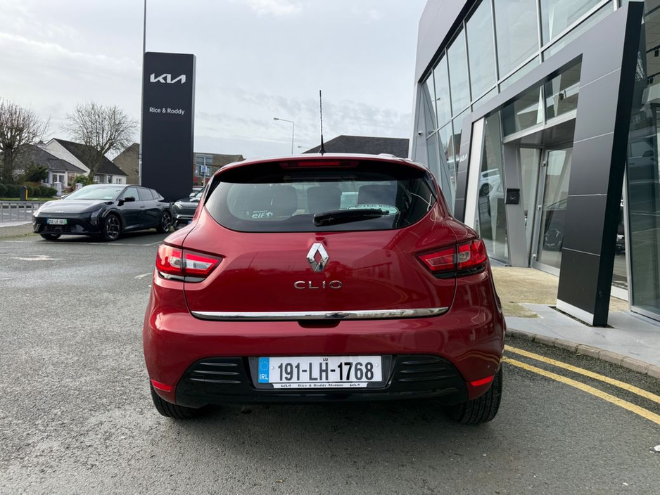 2019 Renault Clio - image 5