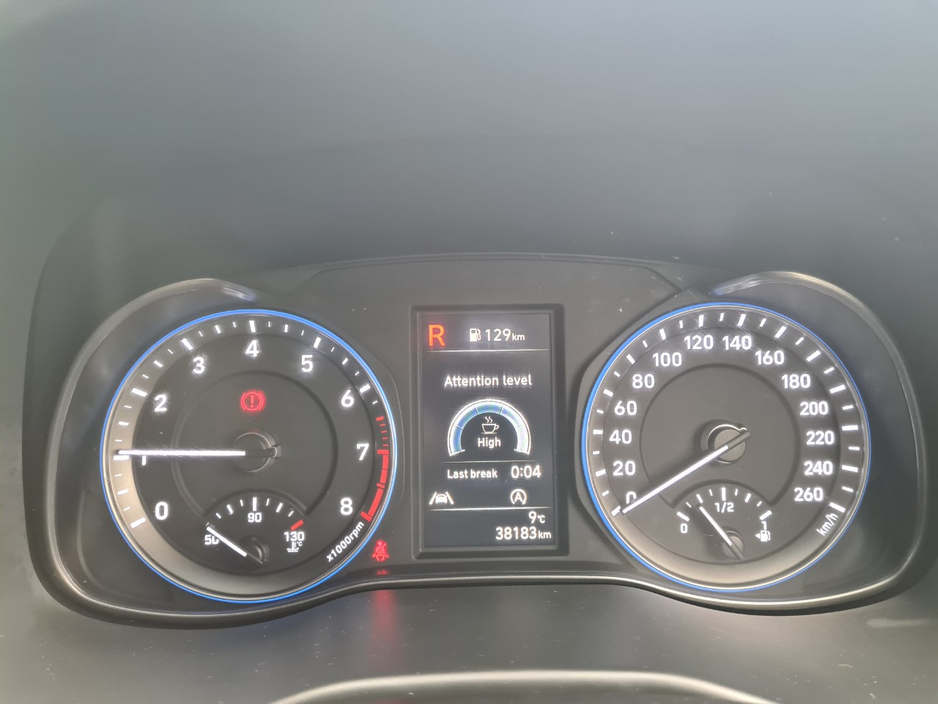 2023 Hyundai Kona - image 13