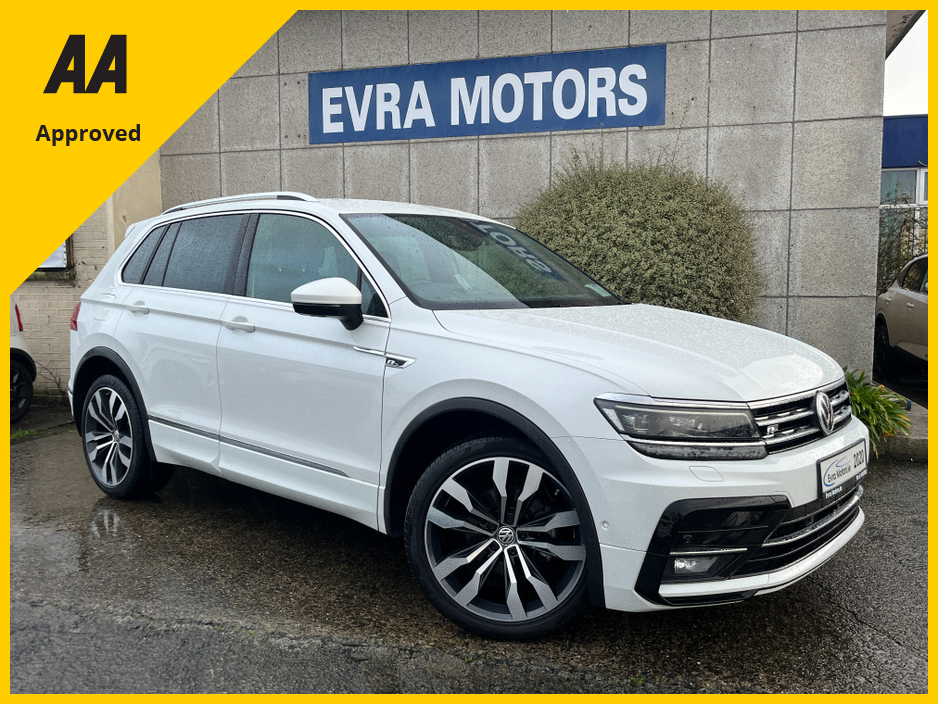 2020 Volkswagen Tiguan R-LINE 4MOTION AUTOMATIC 2.0 DIESEL //MASSIVE SPEC//DYNAUDIO SOUND SYSTEM//FULL LEATHER HEATED SEATS//360 PARKING CAMERAS//HEAD UP DISPLAY// €35,950