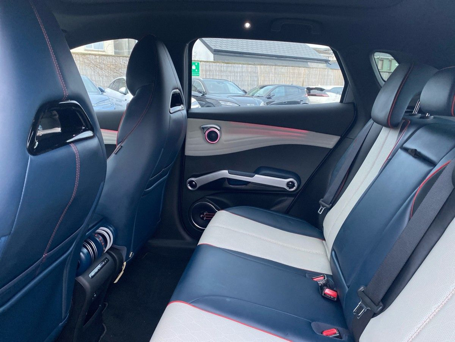 2023 BYD ATTO 3 - image 13