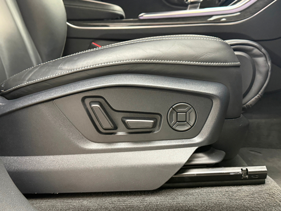 2023 Audi Q8 55 TFSI E S LINE BLACK ED 381HP QUATTRO €75,990