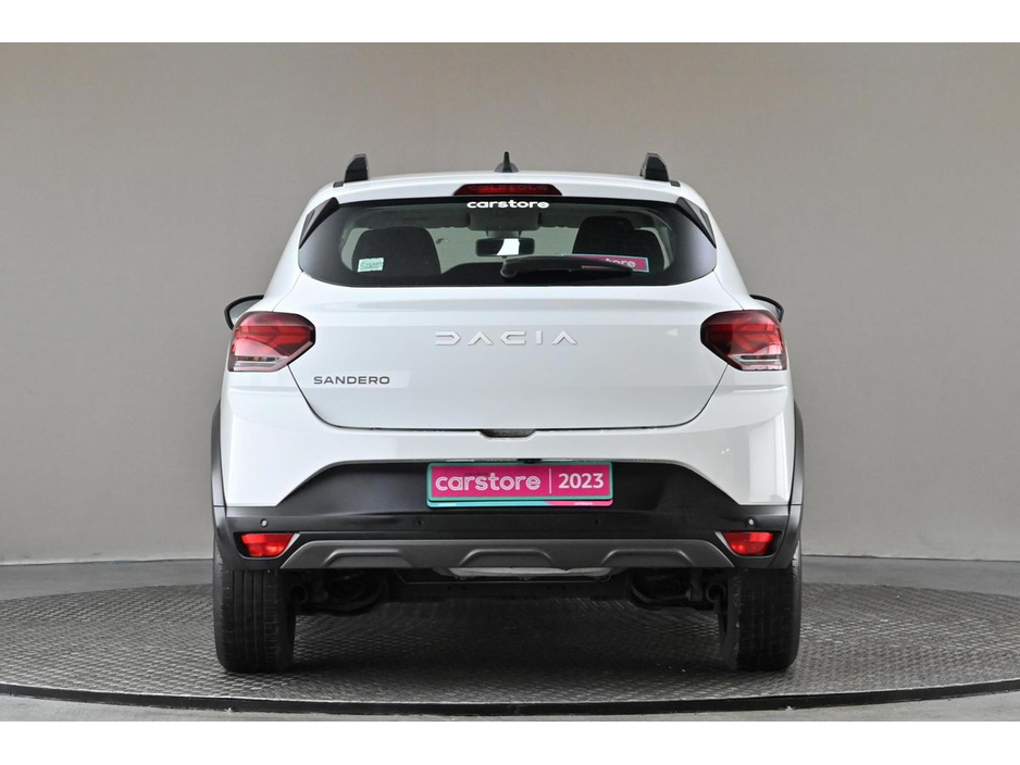 2023 Dacia Sandero Stepway - image 8