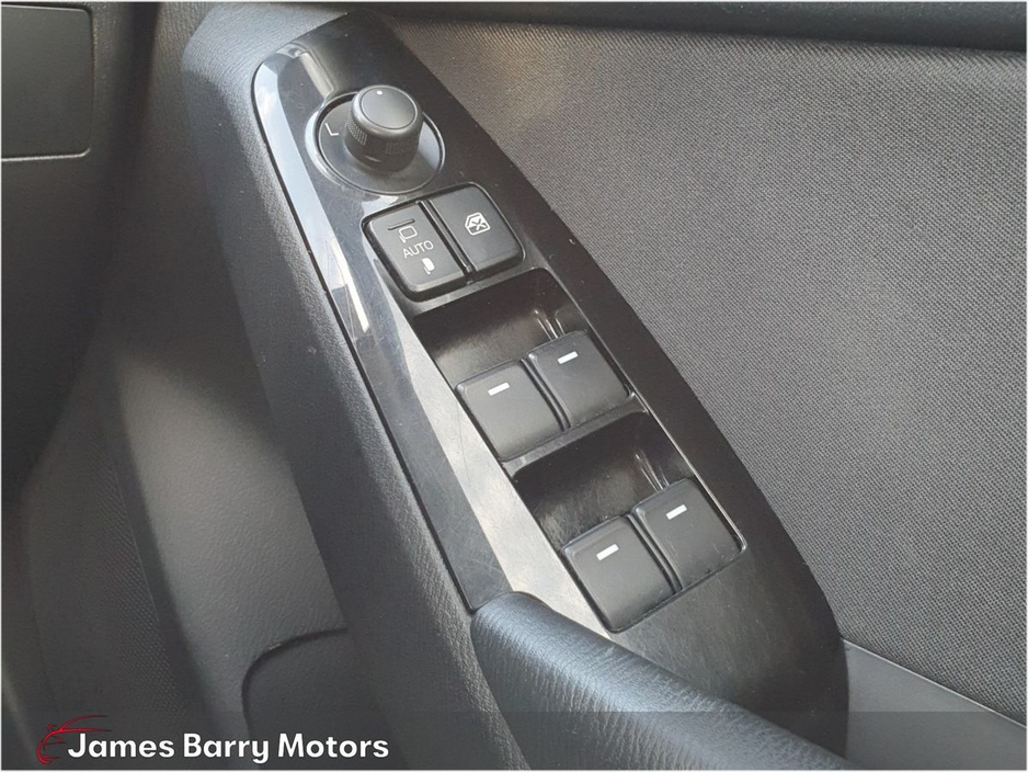 2017 Mazda Mazda3 1.5D 4DR (105ps) EXECUTIVE SE €10,950