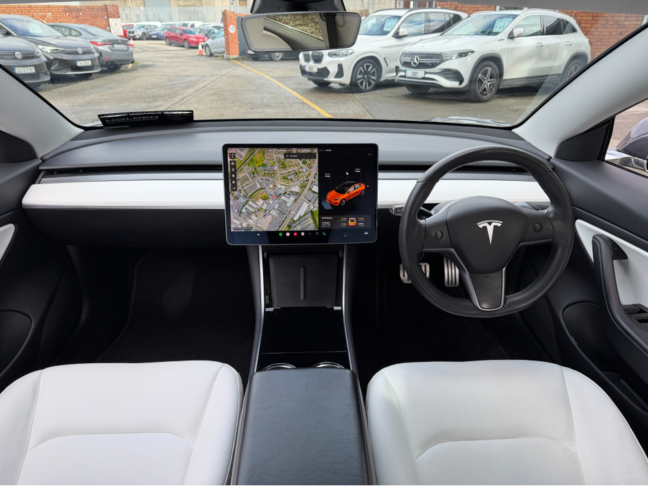 2019 Tesla Model 3 PERFORMACE..WHITE LEATHER..AWD €20,900