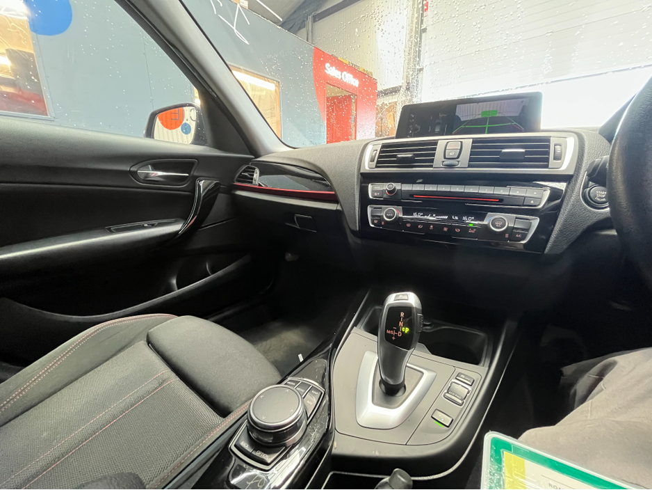 2017 BMW 1 Series - image 14