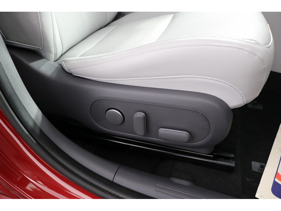 2026 Hyundai Kona ELECTRIC PLATINUM 65 kWh- NEW 2026 ORDER YOURS TODAY €40,605