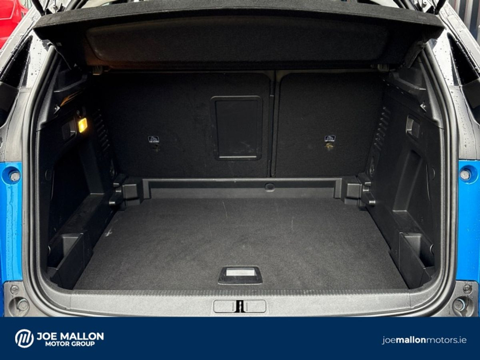 2023 Peugeot 3008 - image 13