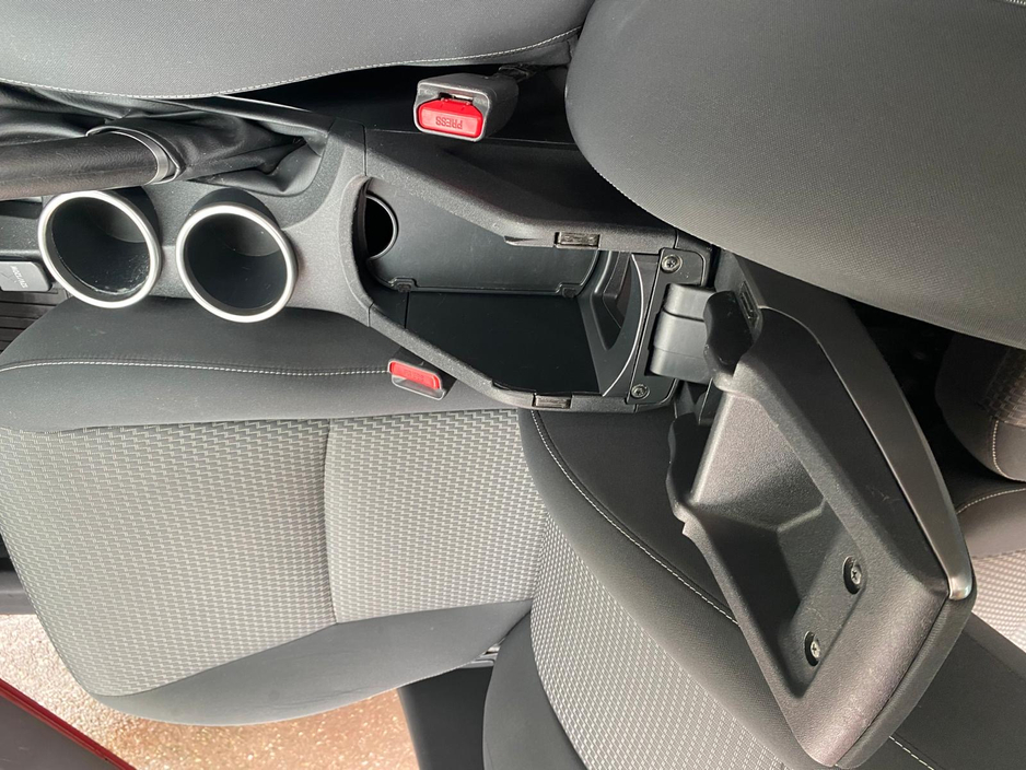 2014 Toyota Verso - image 22