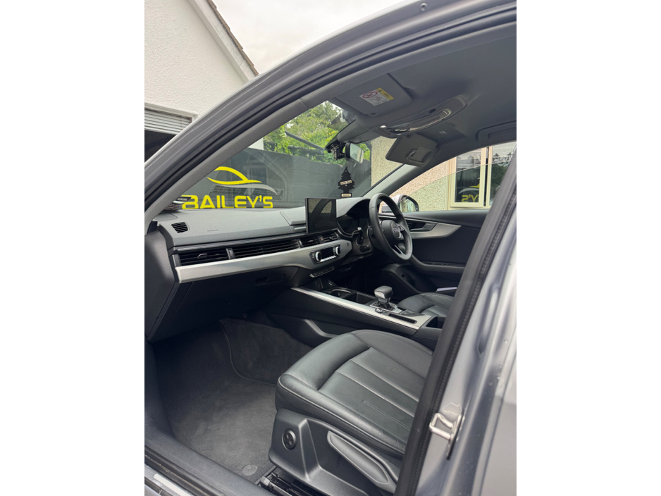 2023 Audi A4 35 TDI 163HP S Tronic SE €38,950