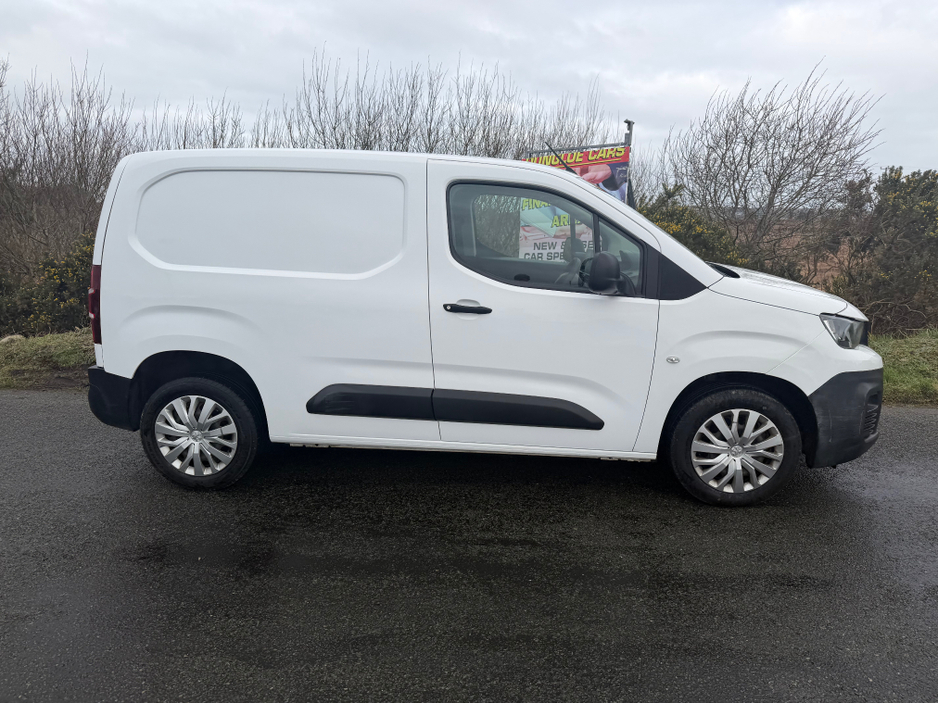 2020 Peugeot Partner PROFESSIONAL L1 BHDI €12,750