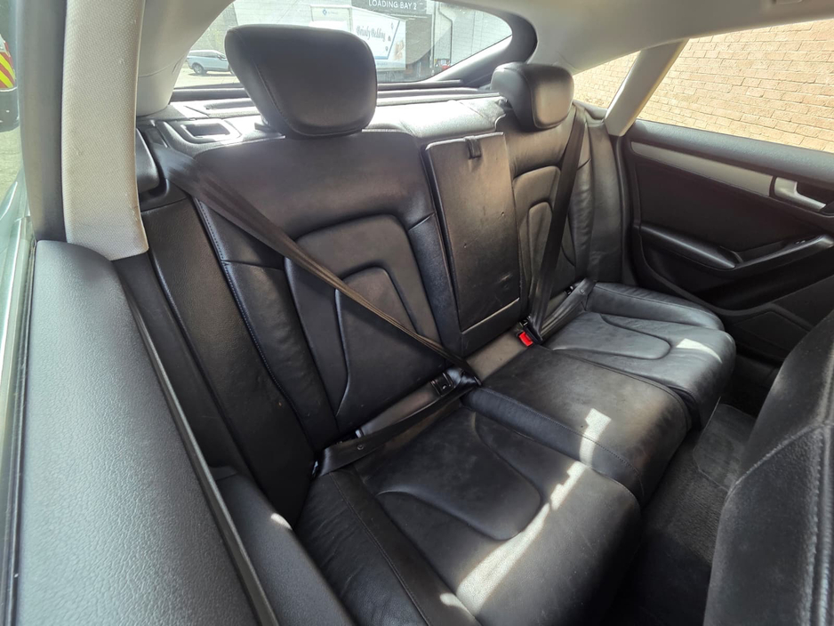 2011 Audi A5 - image 11