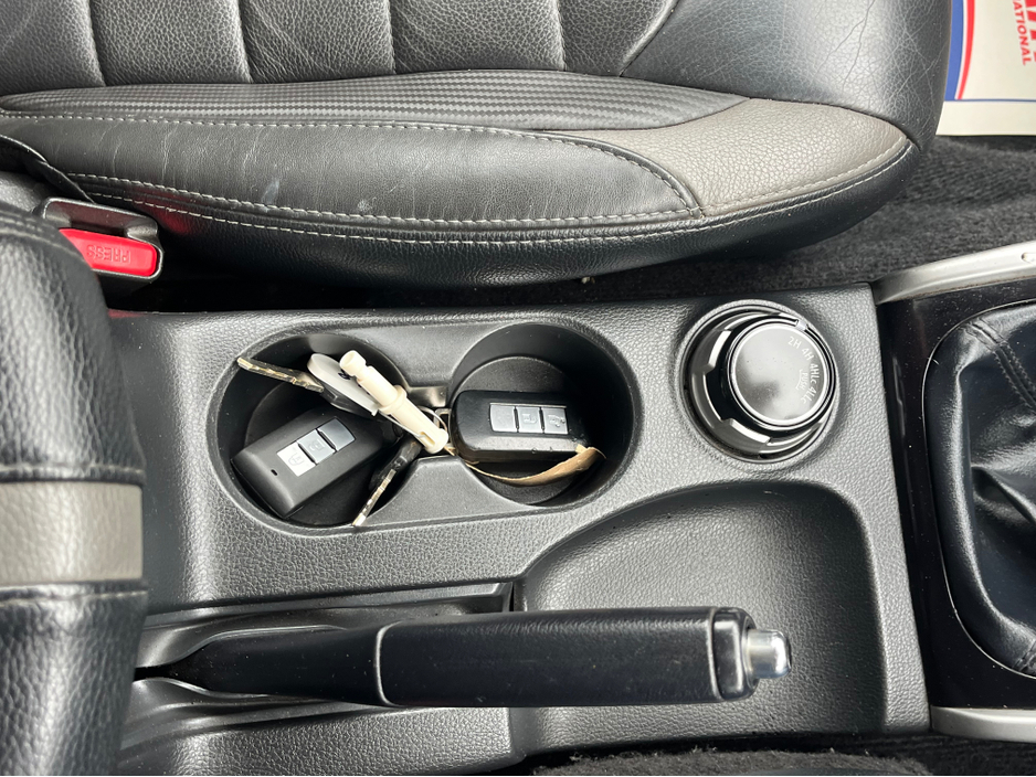 2018 Mitsubishi L200 - image 20