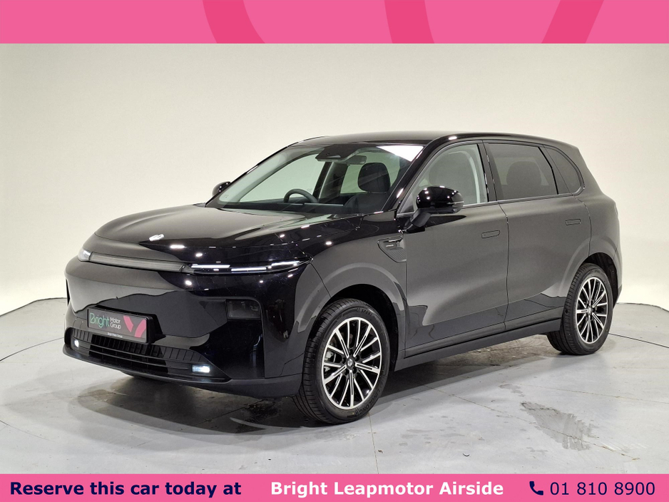 2026 Leapmotor B10 - image 3