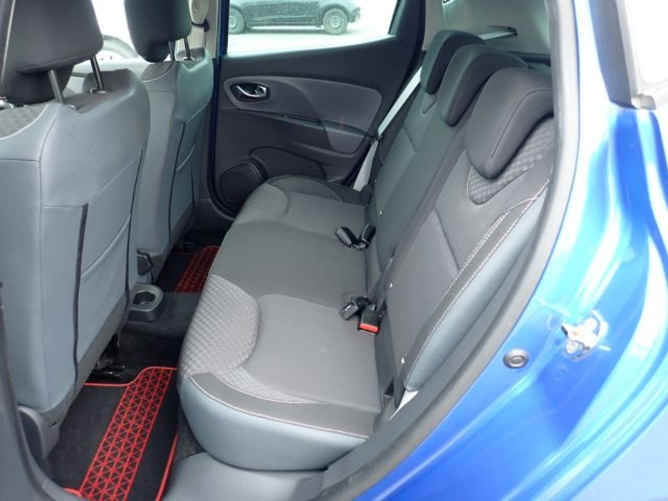 2014 Renault Clio - image 13