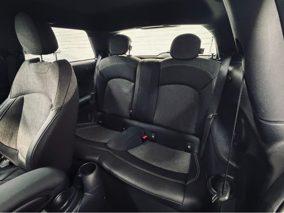 2022 MINI Hatch - image 15