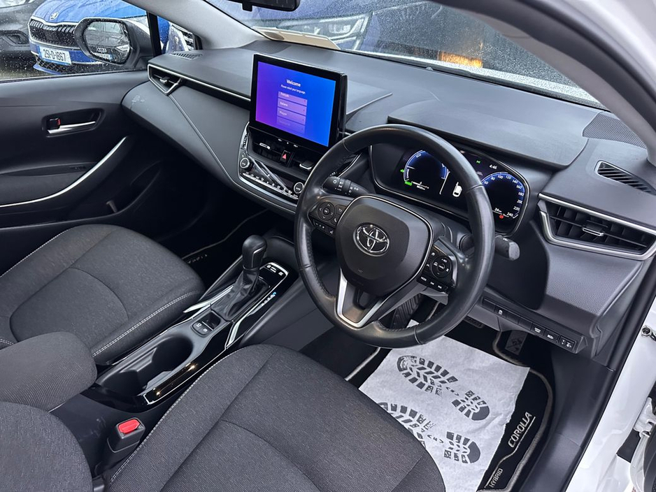 2024 Toyota Corolla PETROL HYBRID, LUNA MODEL, AUTOMATIC, TOYOTA SERVICE HISTORY, NEW NCT, FINANCE, WARRANRT, 5 STAR REVIEWS €25,995