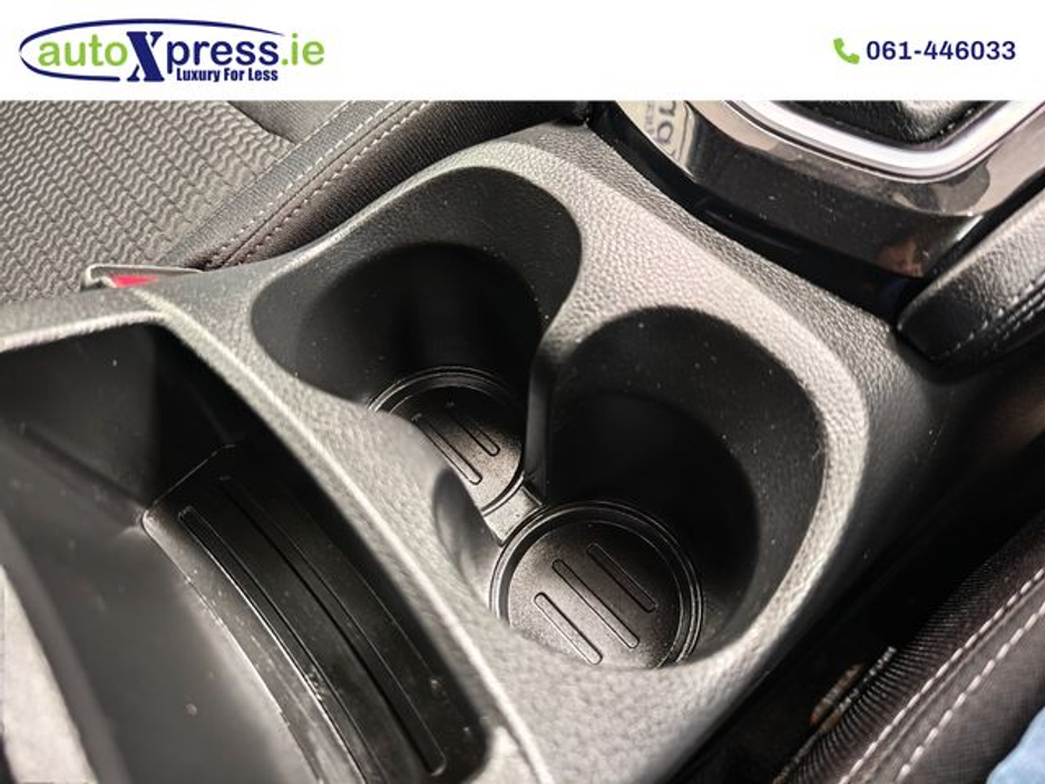 2019 Nissan Qashqai - image 34