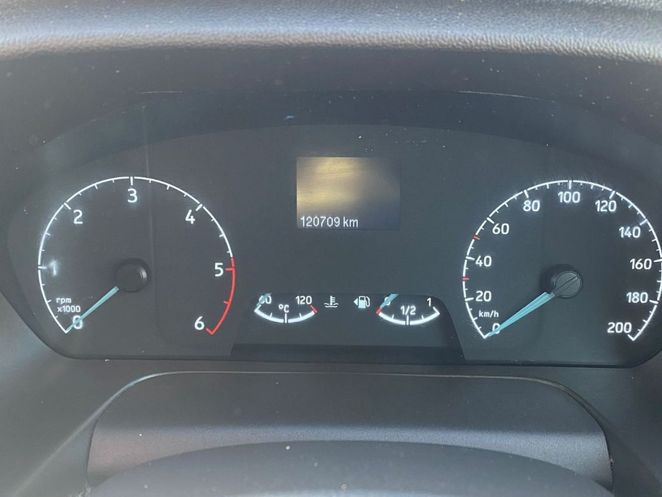 2022 Ford Transit - image 16