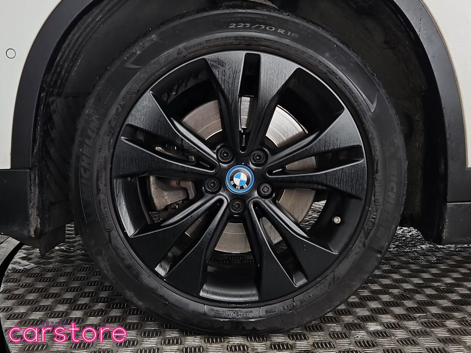 2022 BMW X1 - image 14