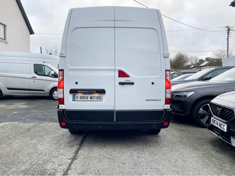 2023 Renault Master LM35 BUSINESS+ 2.3 BLUE DCI 135PS LWB €20,000