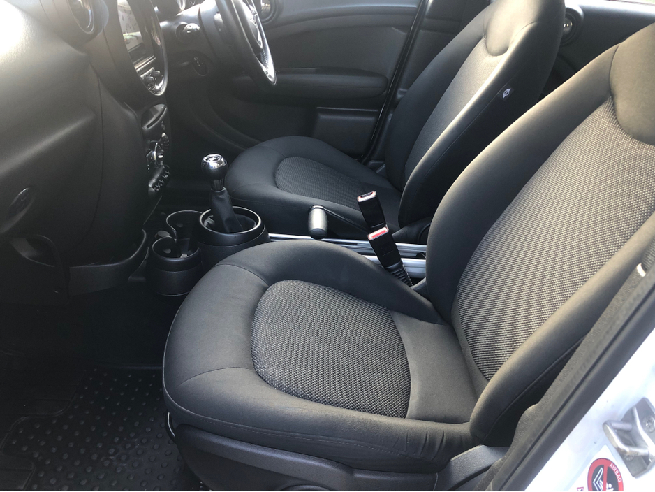 2014 MINI Countryman COUNTRYMAN COOPER DIESEL €9,950