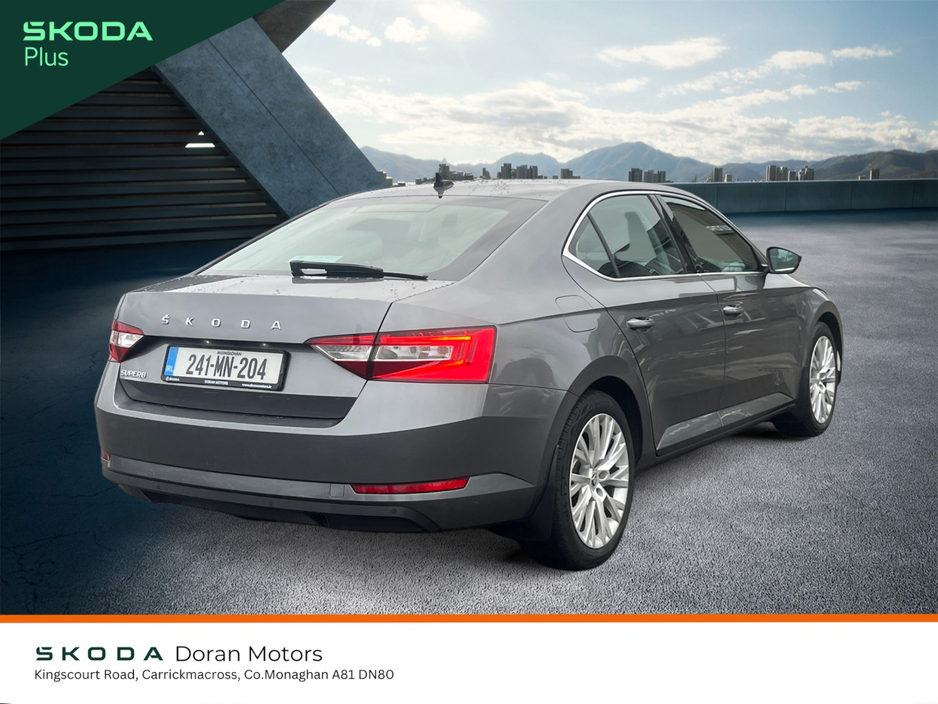 2024 Skoda Superb - image 6
