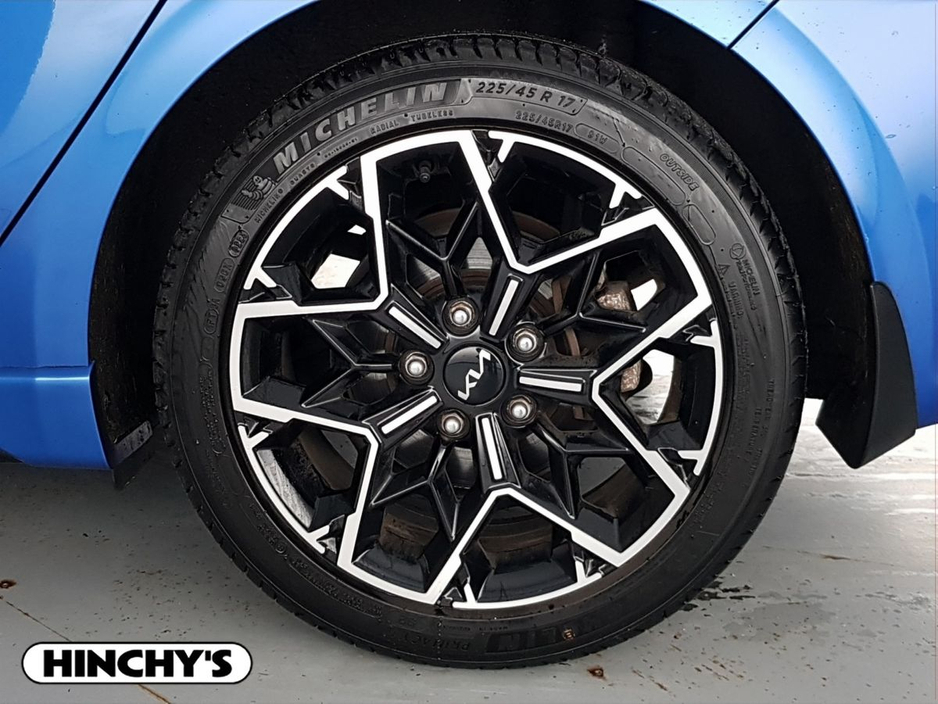 2023 Kia Ceed - image 8