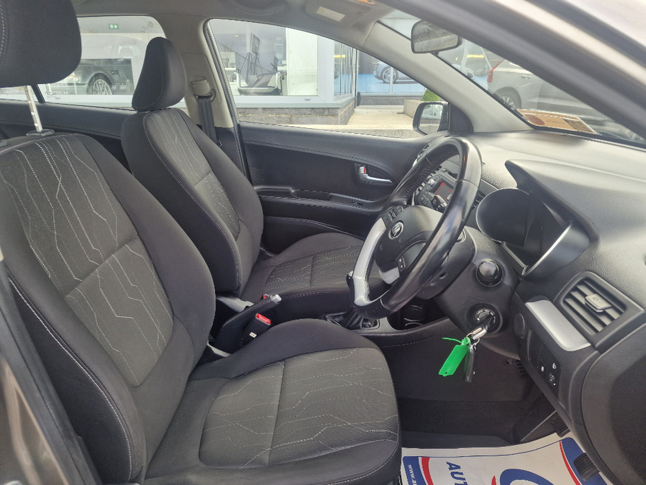 2016 Kia Picanto - image 14