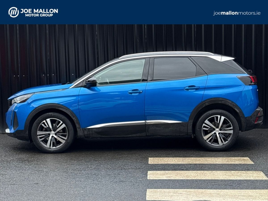 2023 Peugeot 3008 - image 6