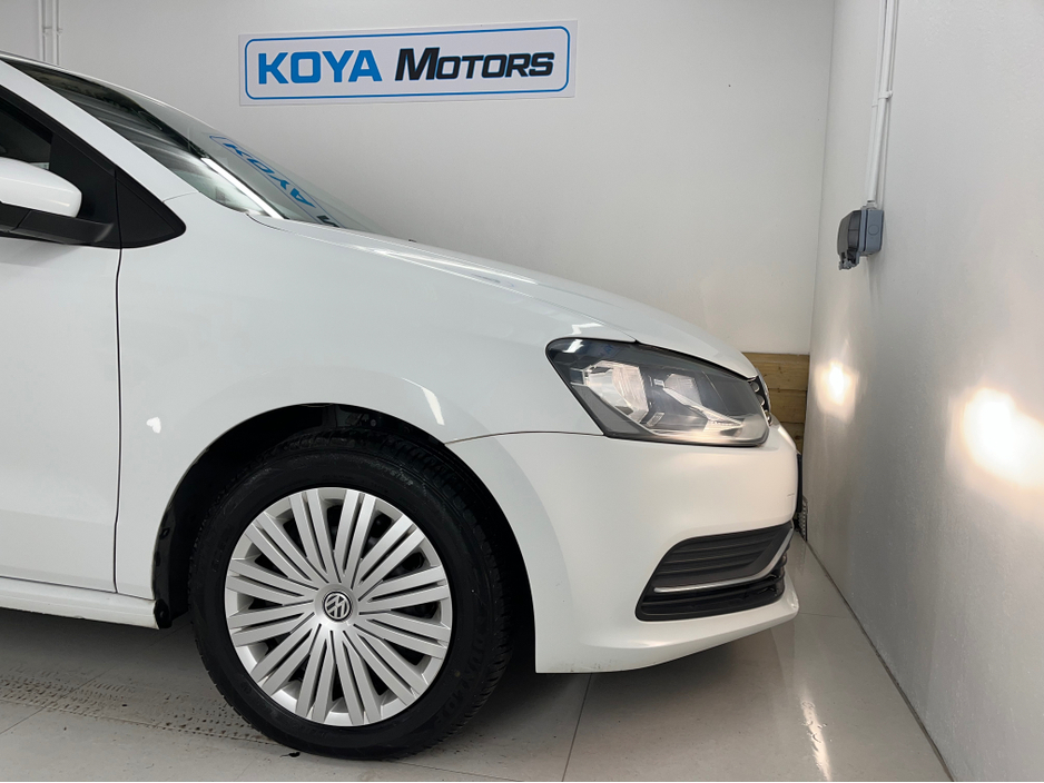 2014 Volkswagen Polo - image 19