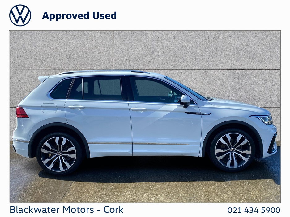 2024 Volkswagen Tiguan - image 6