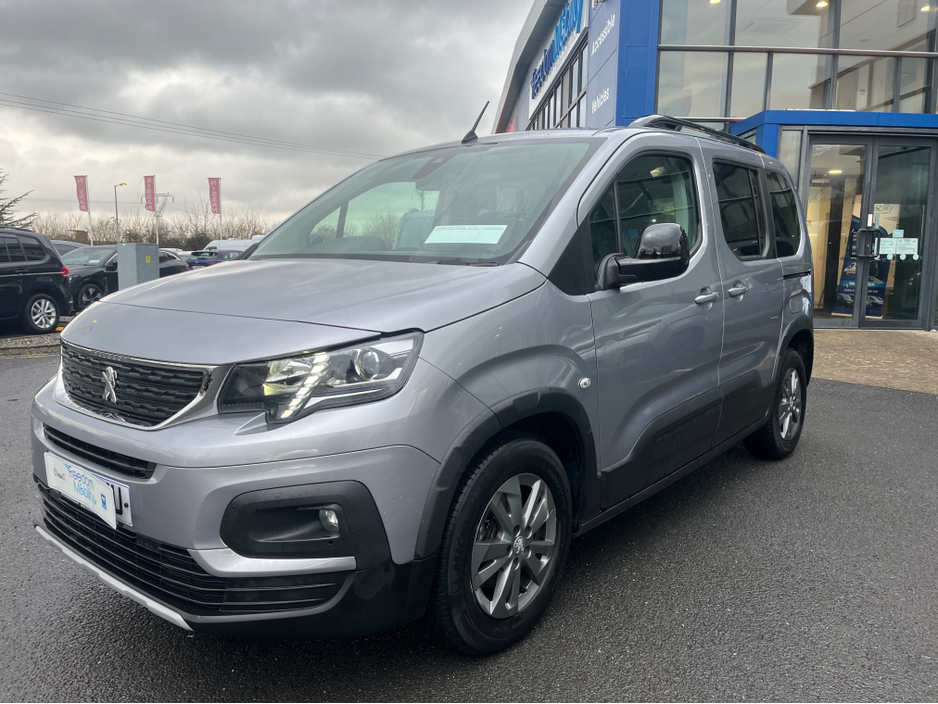 2023 Peugeot Rifter Wheelchair Accessible Auto €24,950